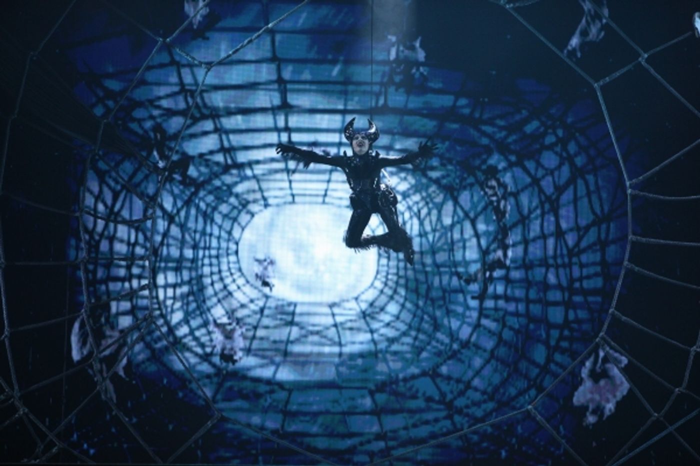 Photo Coverage: Cirque Du Soleil's ZARKANA at Radio City - First Look!  Image