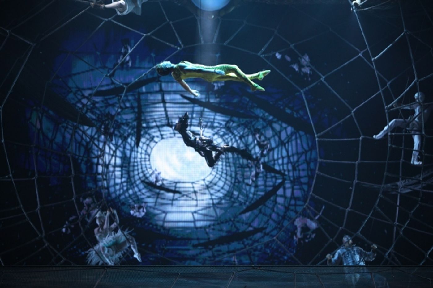 Photo Coverage: Cirque Du Soleil's ZARKANA at Radio City - First Look!  Image
