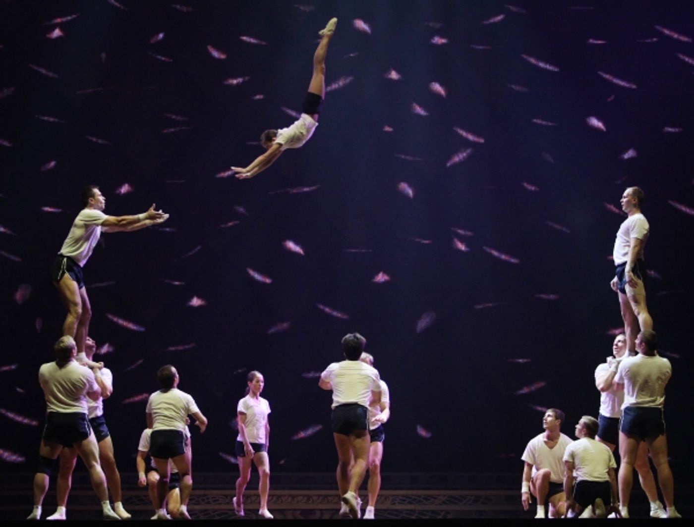 Photo Coverage: Cirque Du Soleil's ZARKANA at Radio City - First Look!  Image