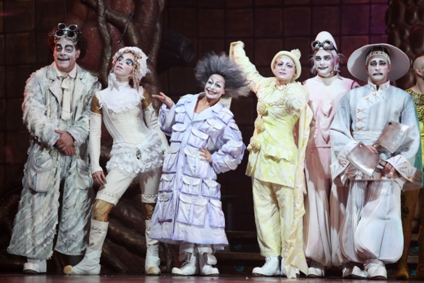 Photo Coverage: Cirque Du Soleil's ZARKANA at Radio City - First Look!  Image