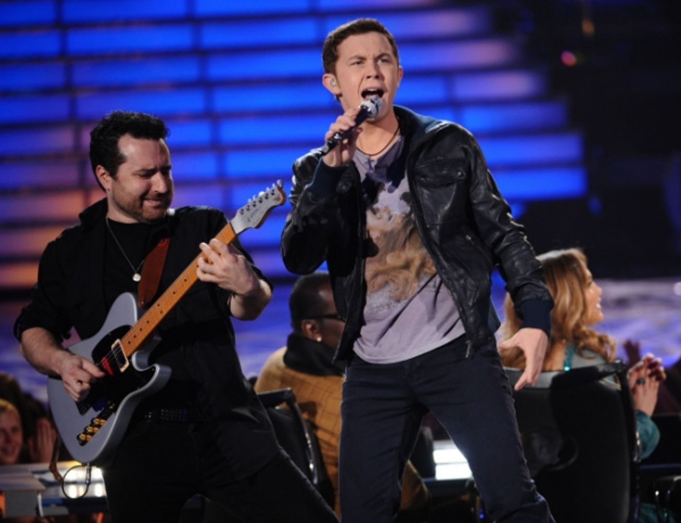 Photo Flash: A Very Country AMERICAN IDOL Finale!  Image