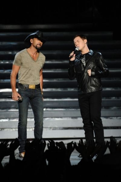 Tim McGraw, Scotty McCreery Photo