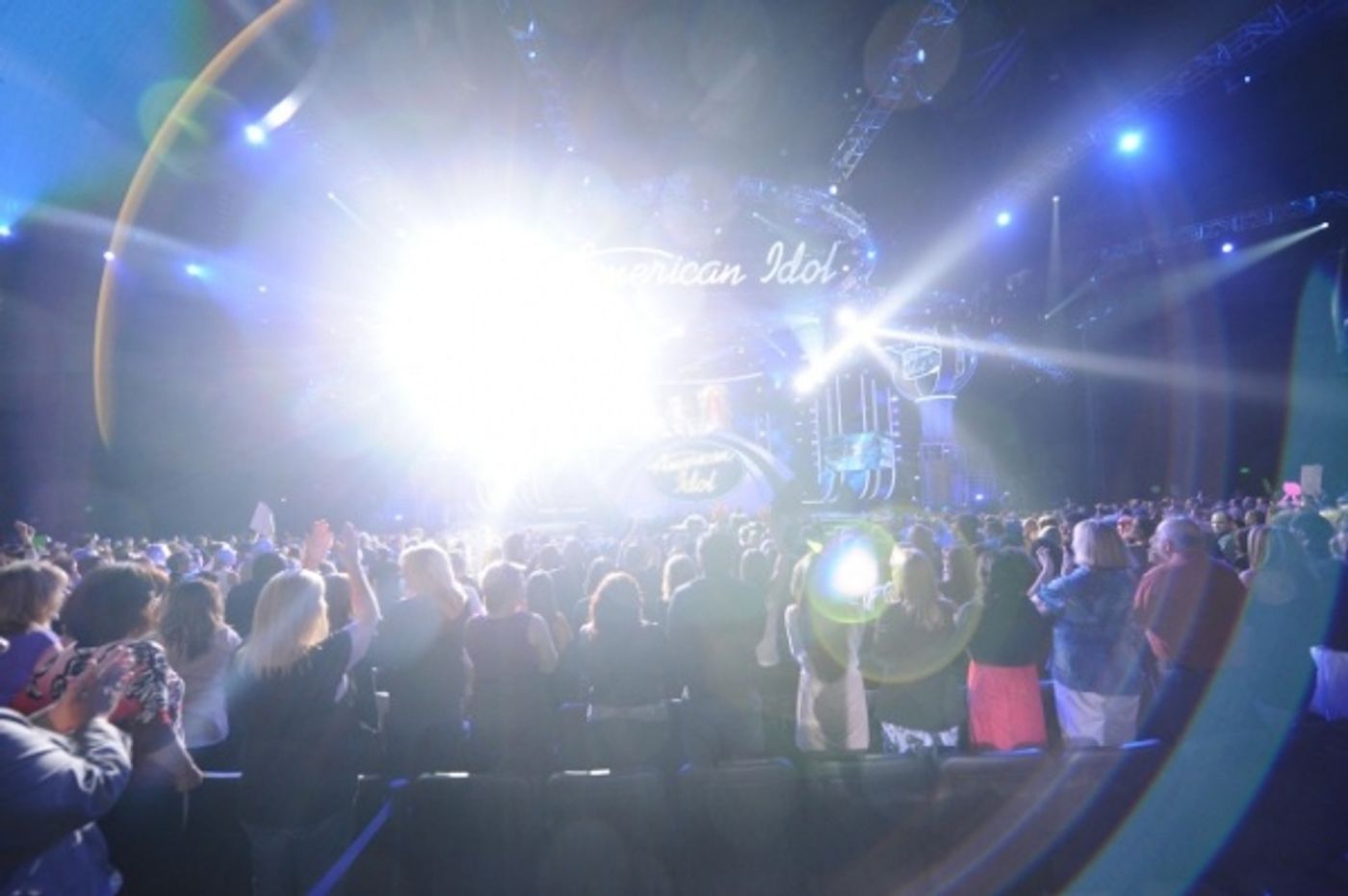 Photo Flash: AMERICAN IDOL Season Finale - Lady Gaga, Beyonce, & More!  Image