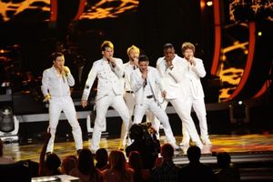 Top 12 @ BroadwayWorld Top 12 Photo