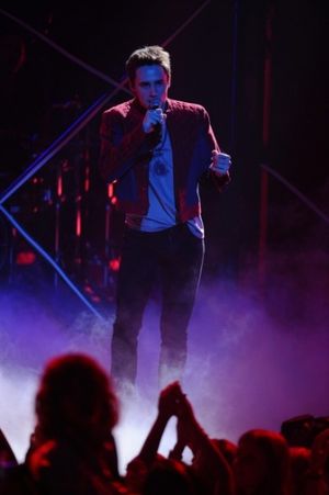 AMERICAN IDOL: Special guests Reeve Carney and U2 perform during the season ten AMERICAN IDOL GRAND FINALE at the Nokia Theatre on Weds. May 25, 2011 in Los Angeles, California. CR: Michael Becker/FOX @ BroadwayWorld AMERICAN IDOL: Special guests Reeve Carney and U2 perform during the season ten AMERI Photo