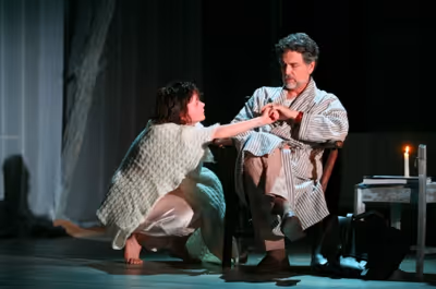 Carey Mulligan, Chris Sarandon Photo