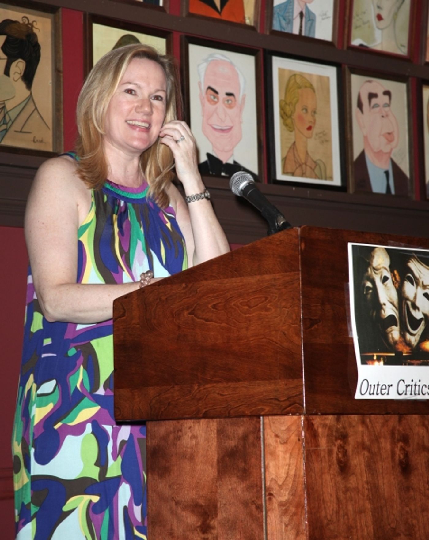 Photo Coverage: MORMON, Foster, Rylance & More Win Big at Outer Critics Circle Awards!  Image