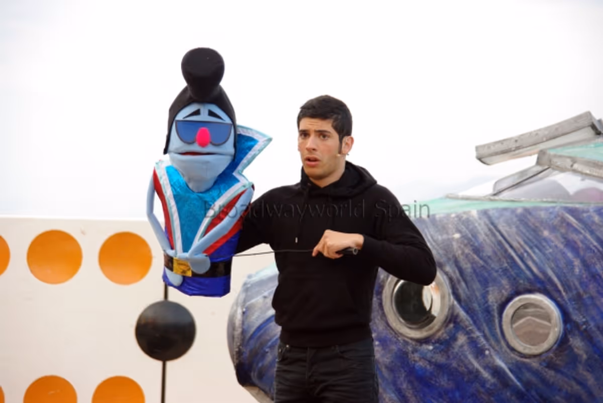 Rolling (VÃ­Â­ctor GÃ³mez) at Una visita espacial: El musical en el Parque de atracciones del Tibididabo