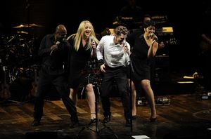 Matthew Morrison @ BroadwayWorld Matthew Morrison Photo