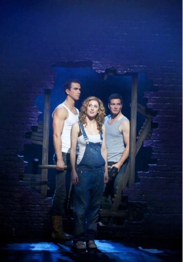 RIchard FLeeshman, Caissie Levy and Andrew Langtree Photo