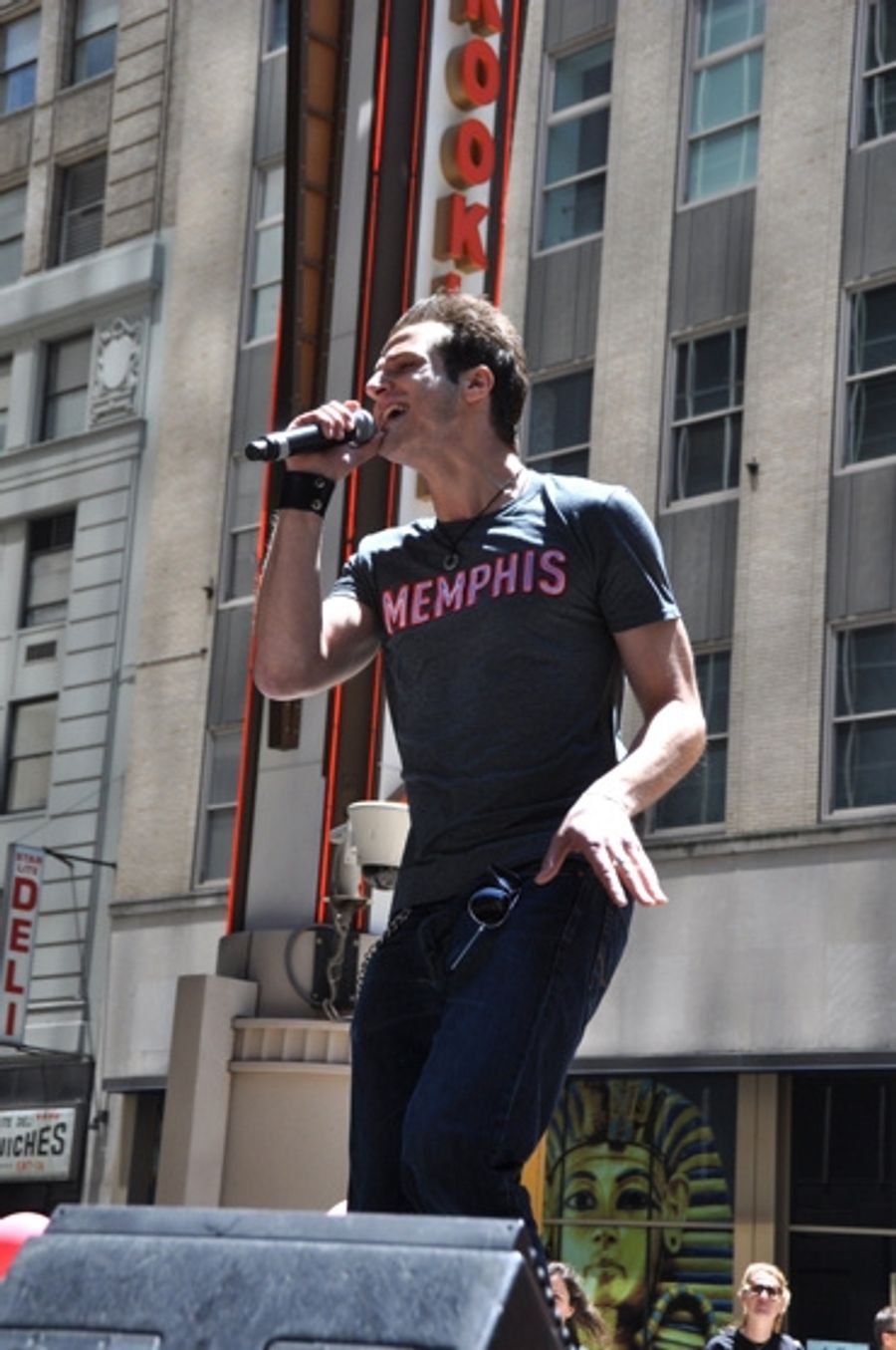 Photo Coverage: Memphis BBQ In Shubert Alley Image