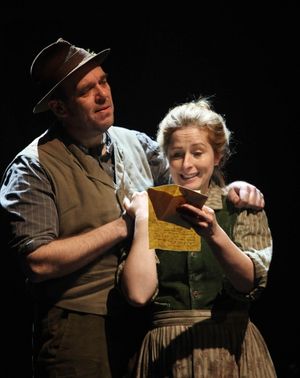 Ted Narracott (Andy Williams) and Rose Narracott (Nicola Stephenson) Photo