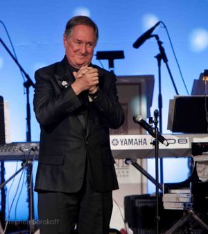 Neil Sedaka Photo