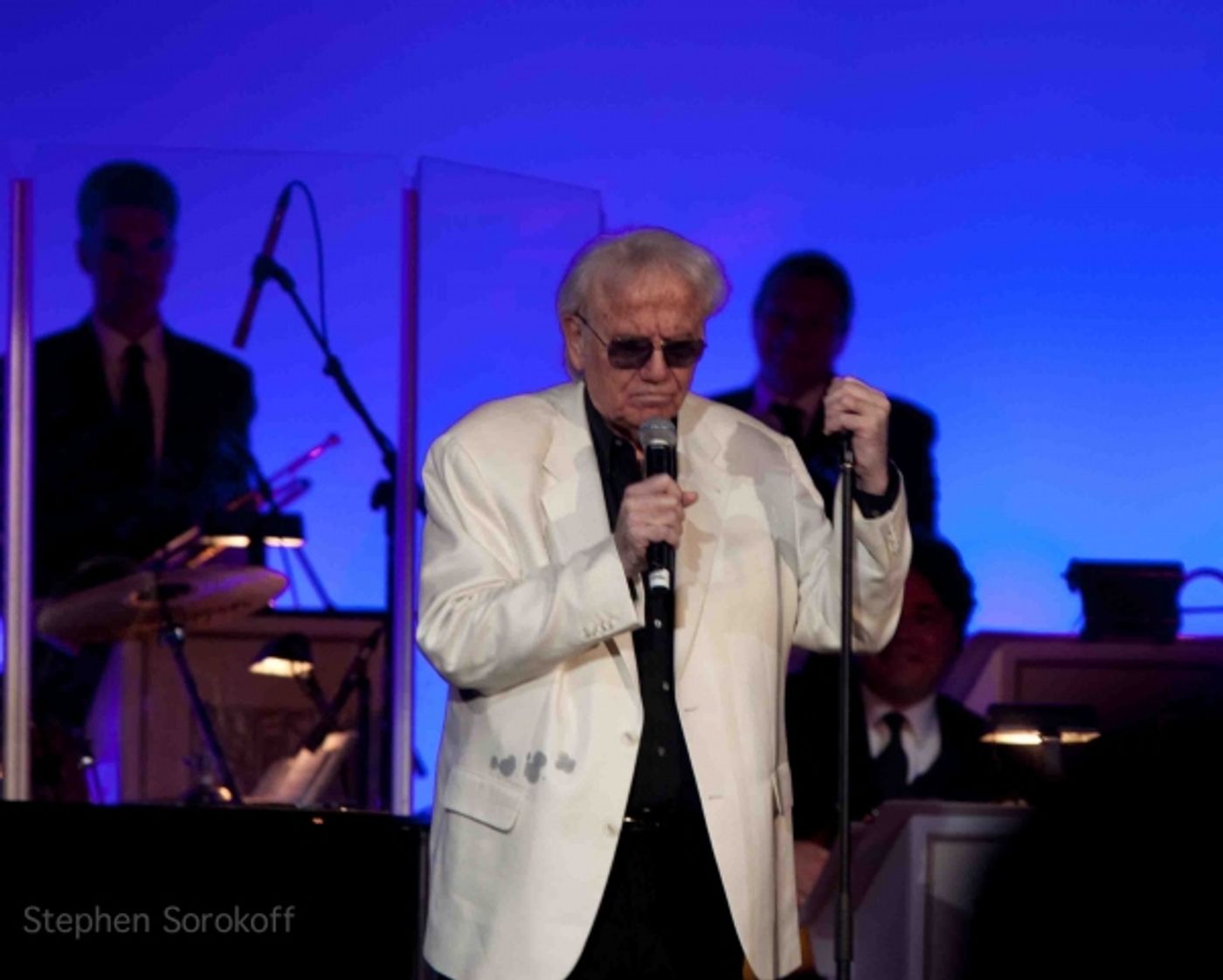 Photo Coverage: The Friar's Foundation Honors Connie Francis and Leonard A. Wilf at Applause Award Gala  Image