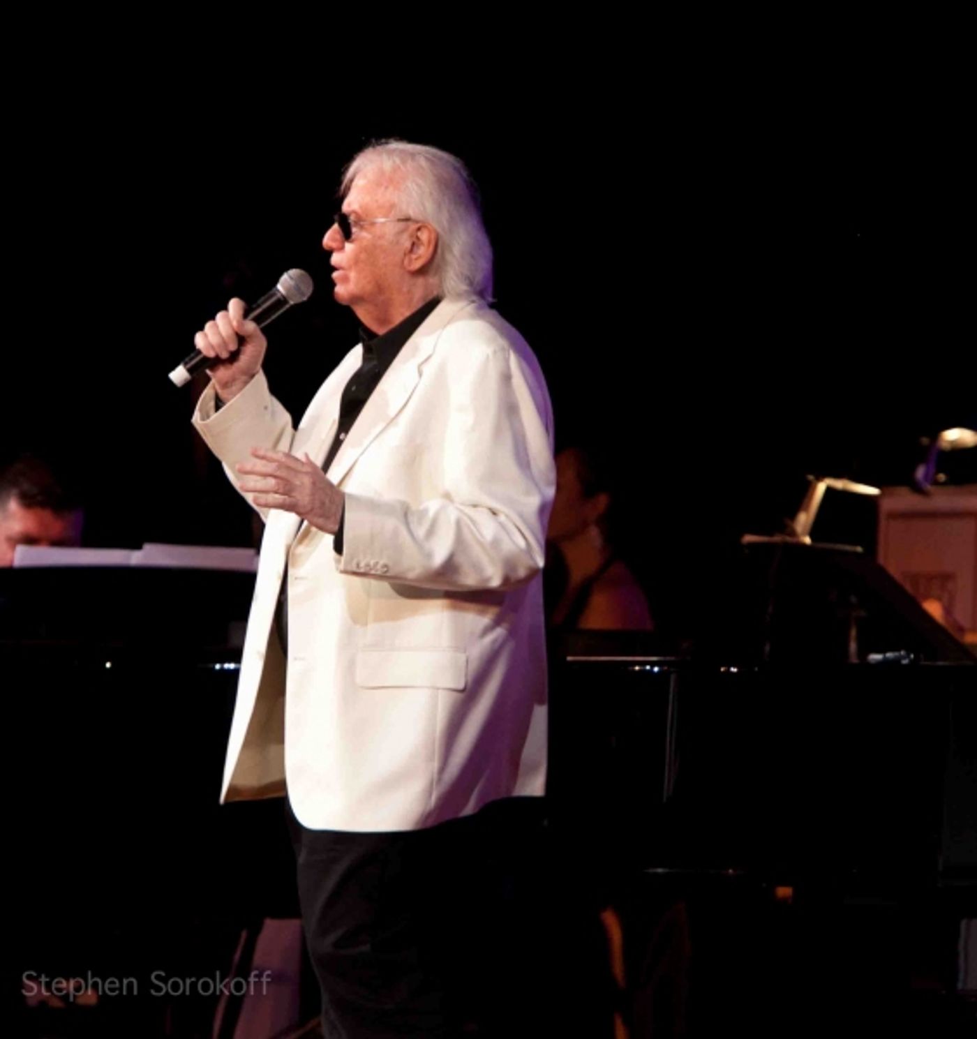 Photo Coverage: The Friar's Foundation Honors Connie Francis and Leonard A. Wilf at Applause Award Gala  Image