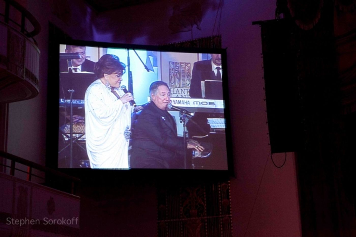 Photo Coverage: The Friar's Foundation Honors Connie Francis and Leonard A. Wilf at Applause Award Gala  Image