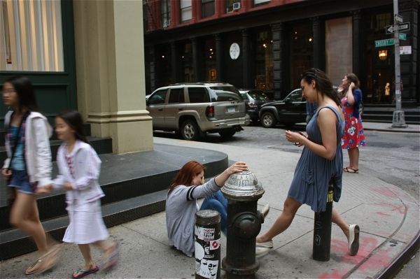 Sofia Lauwers, Natalie Woolams-Torres, Giverny Petitmerment Photo