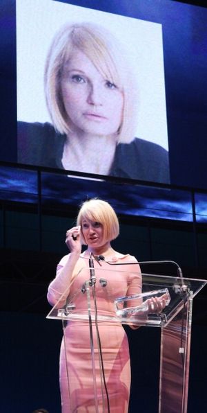 Ellen Barkin @ BroadwayWorld Ellen Barkin Photo