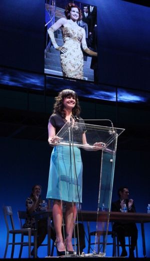 Carla Gugino @ BroadwayWorld Carla Gugino Photo
