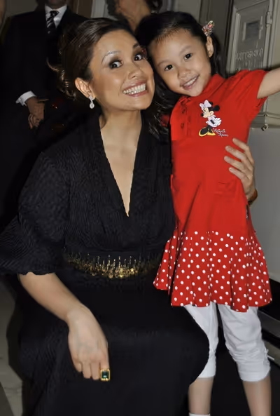 Lea Salonga, Nicole Beverly Photo