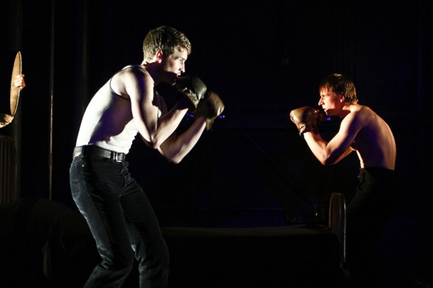 Photo Flash: First Look at New Group/ Tectonic Theatre's ONE ARM  Image