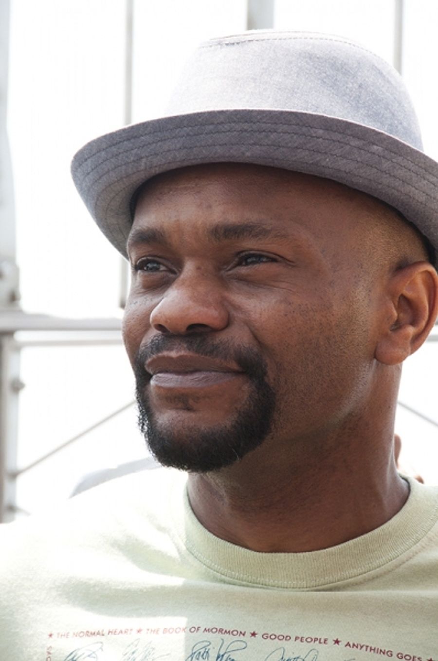Photo Coverage: 2011 Tony Nominees Visit the Empire State Building!  Image
