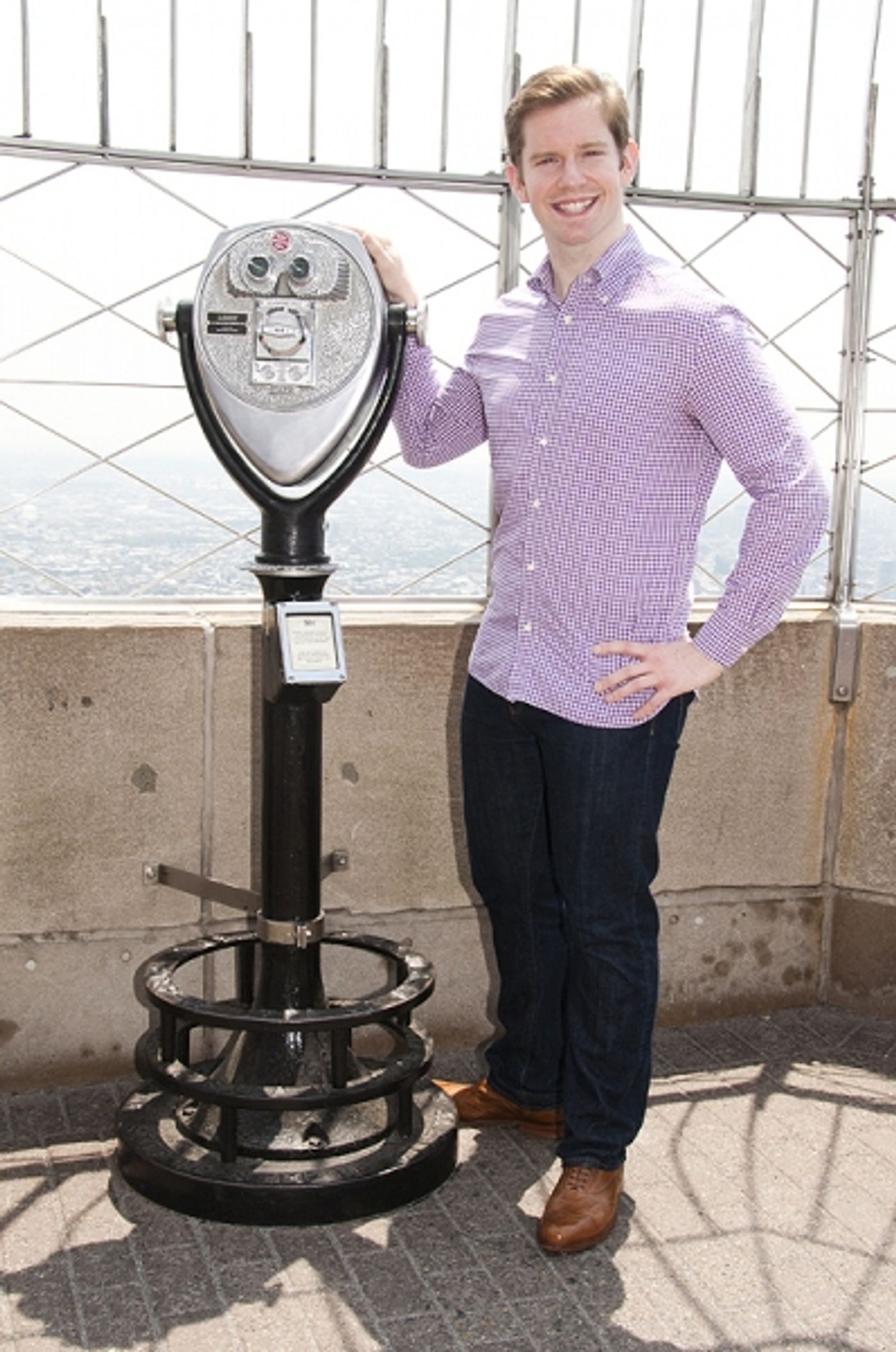 Photo Coverage: 2011 Tony Nominees Visit the Empire State Building!  Image