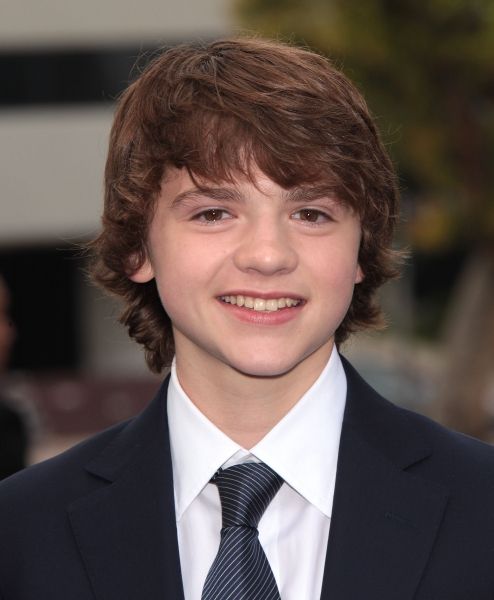 Joel Courtney Photo