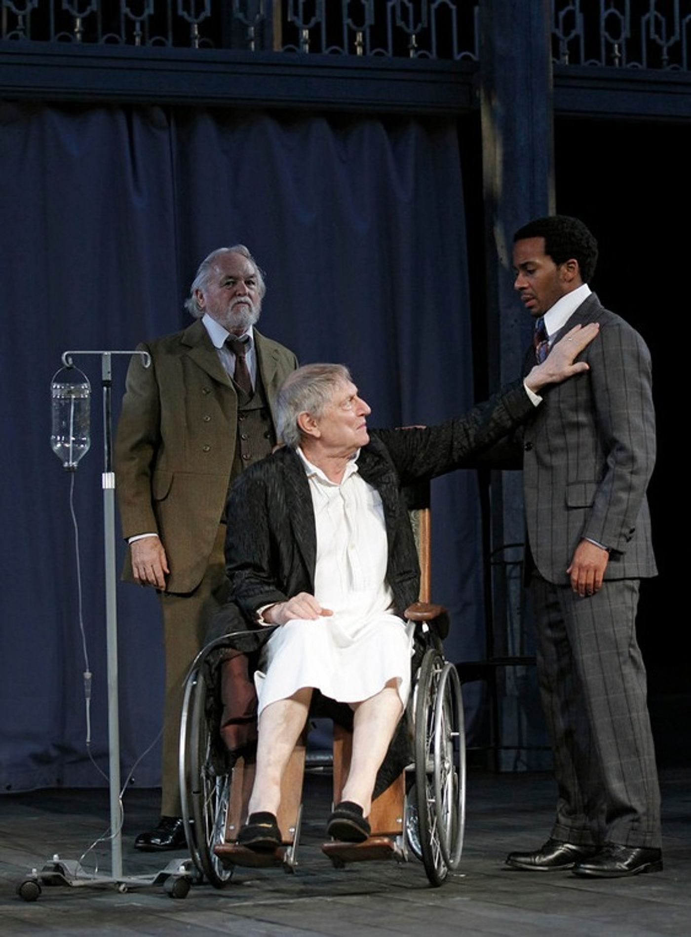 Photo Coverage: ALL'S WELL THAT ENDS WELL Complete Photo Coverage!  Image