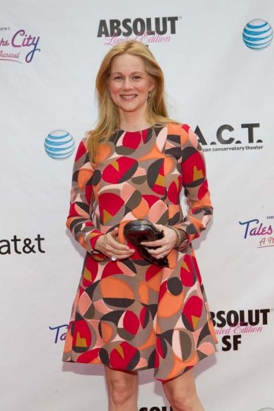  Laura Linney Photo