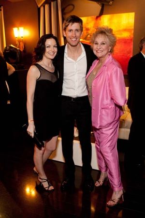 Andrew Samonsky, Michele Oberly, Pamela Myers
@ BroadwayWorld Andrew Samonsky, Michele Oberly, Pamela Myers
Photo