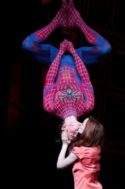 Reeve Carney and Jennifer Damiano Photo