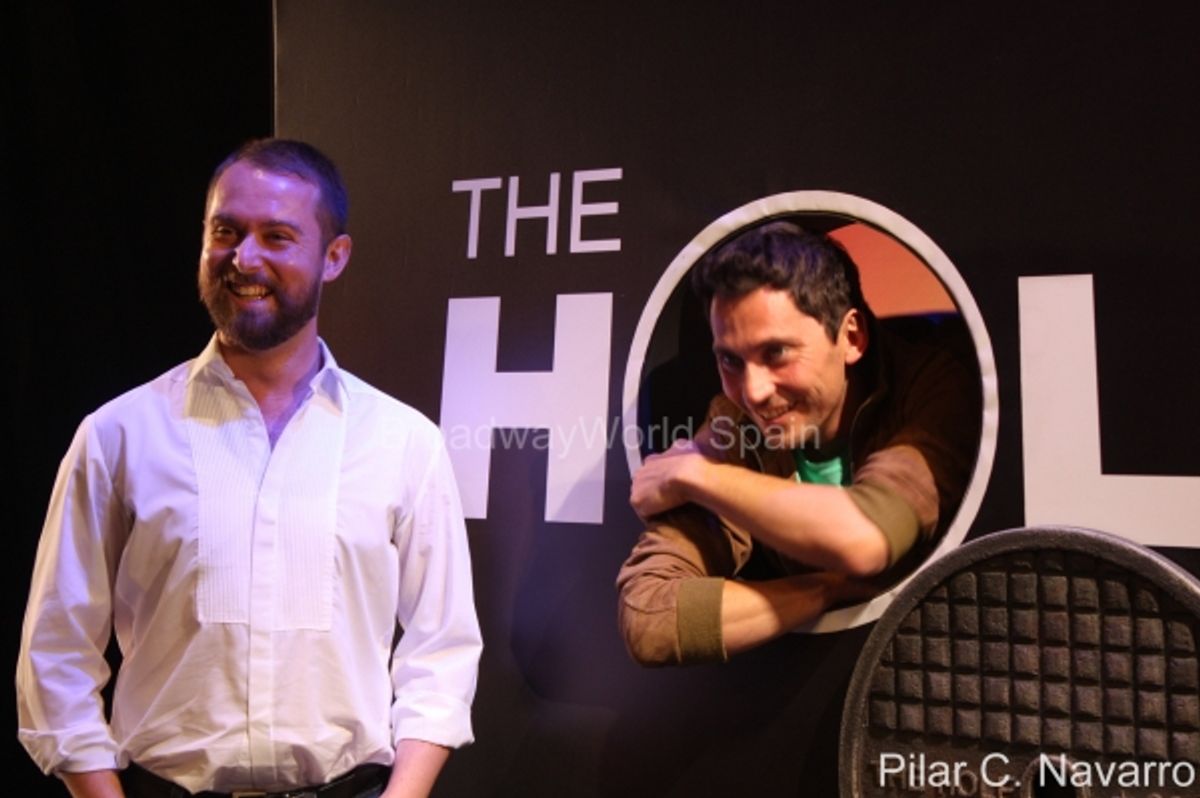 Nicolas Vaudelet (diseÃ±o de vestuario) y Paco LeÃ³n
 at 