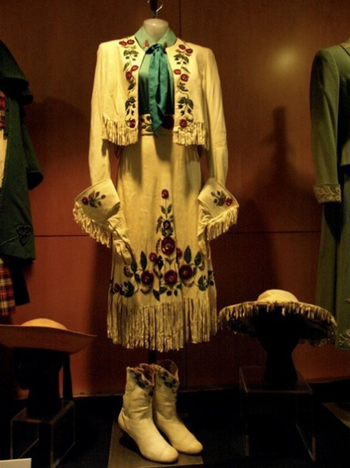 Photo Flash: A Glimpse at Paley Center's Debbie Reynolds Exhibit!  Image