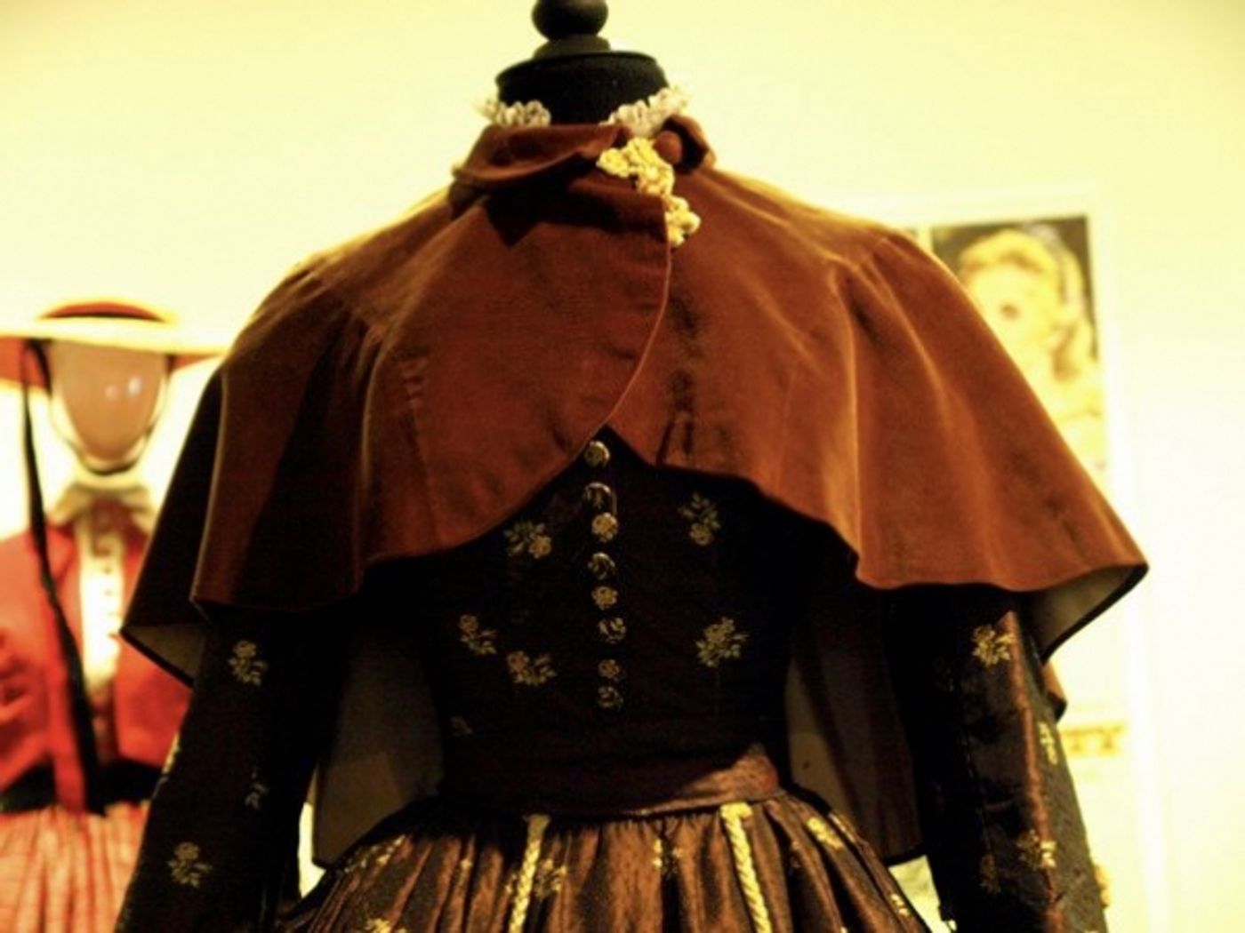 Photo Flash: A Glimpse at Paley Center's Debbie Reynolds Exhibit!  Image