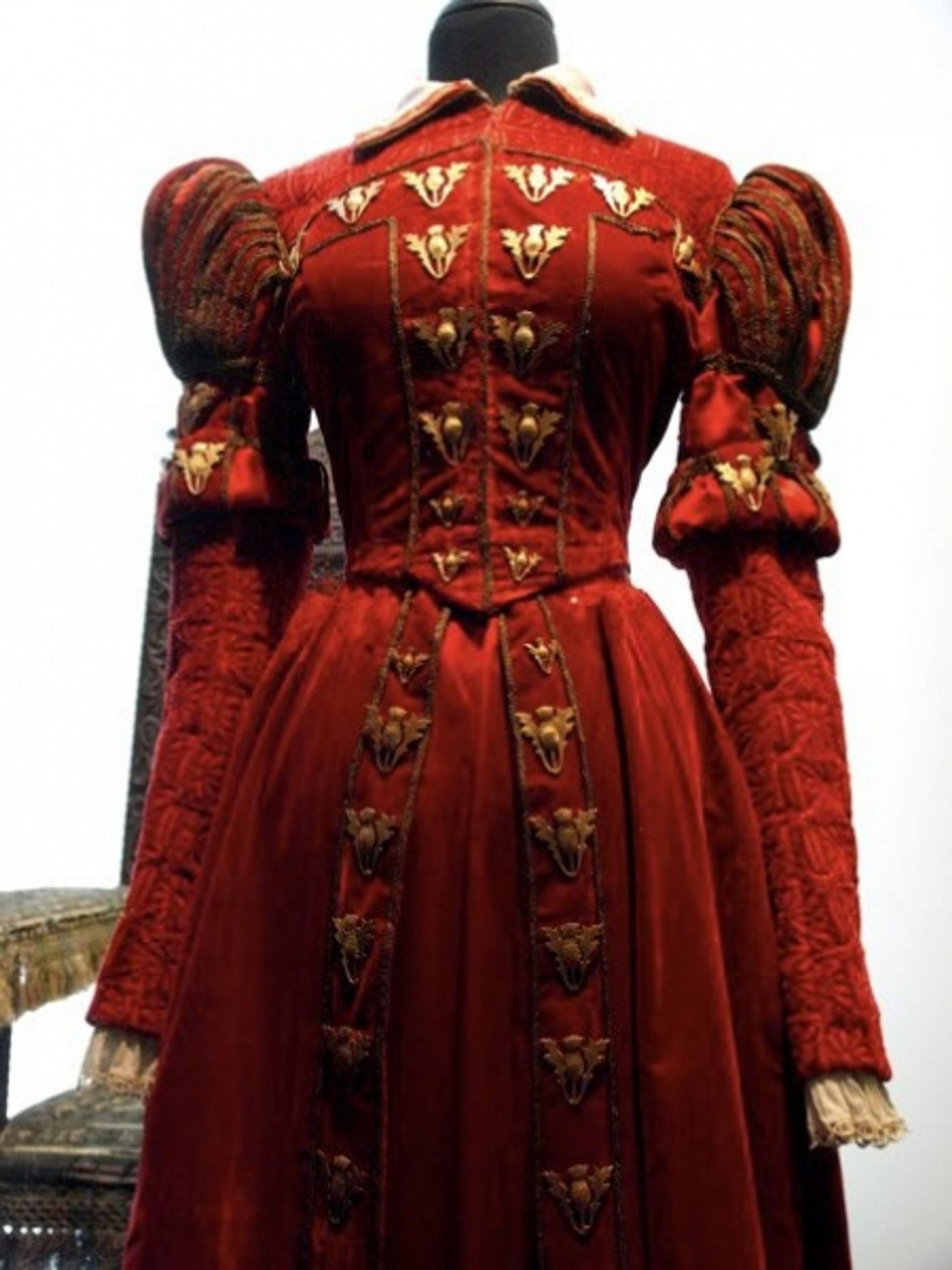 Photo Flash: A Glimpse at Paley Center's Debbie Reynolds Exhibit!  Image