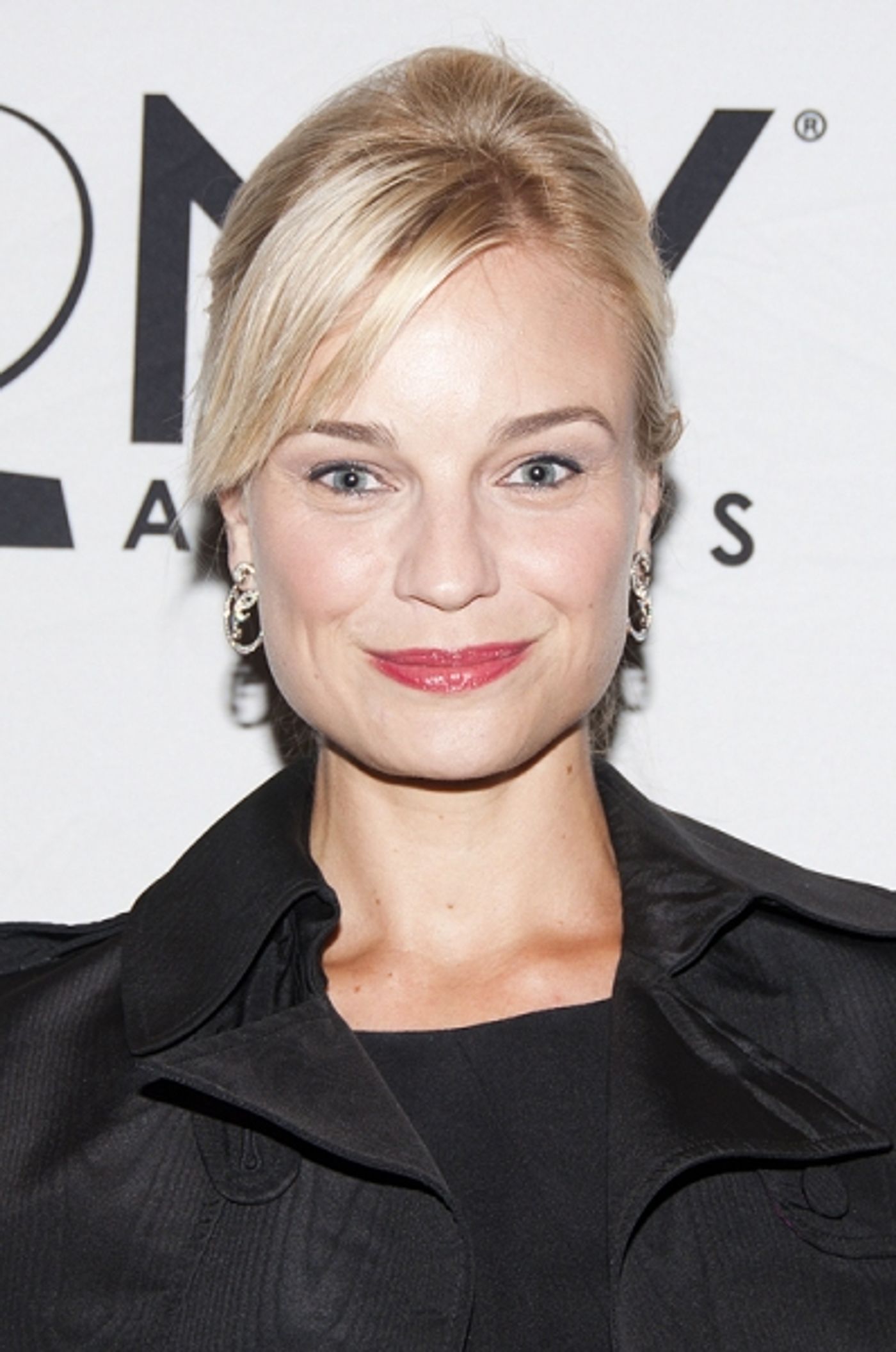 Photo Coverage: Neil Patrick Harris, Vanessa Redgrave, Judith Light & More at the 2011 Tony Cocktail Party  Image