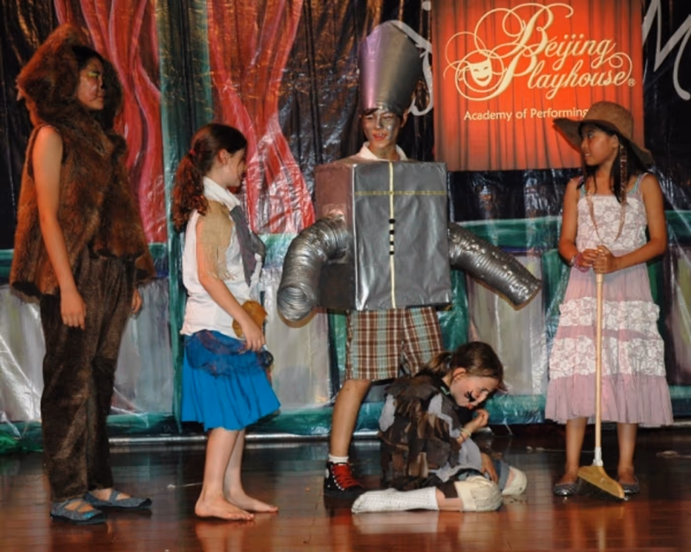 Photo Flash: Beijing Playhouse Academy of Performing Arts' WIZARD OF OZ! Image