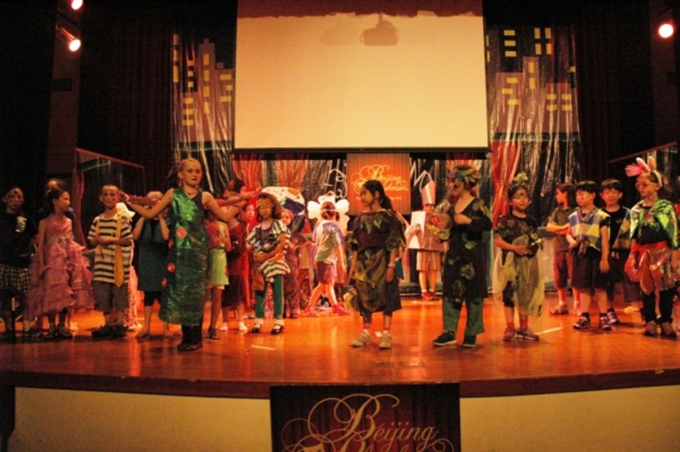 Photo Flash: Beijing Playhouse Academy of Performing Arts' WIZARD OF OZ! Image