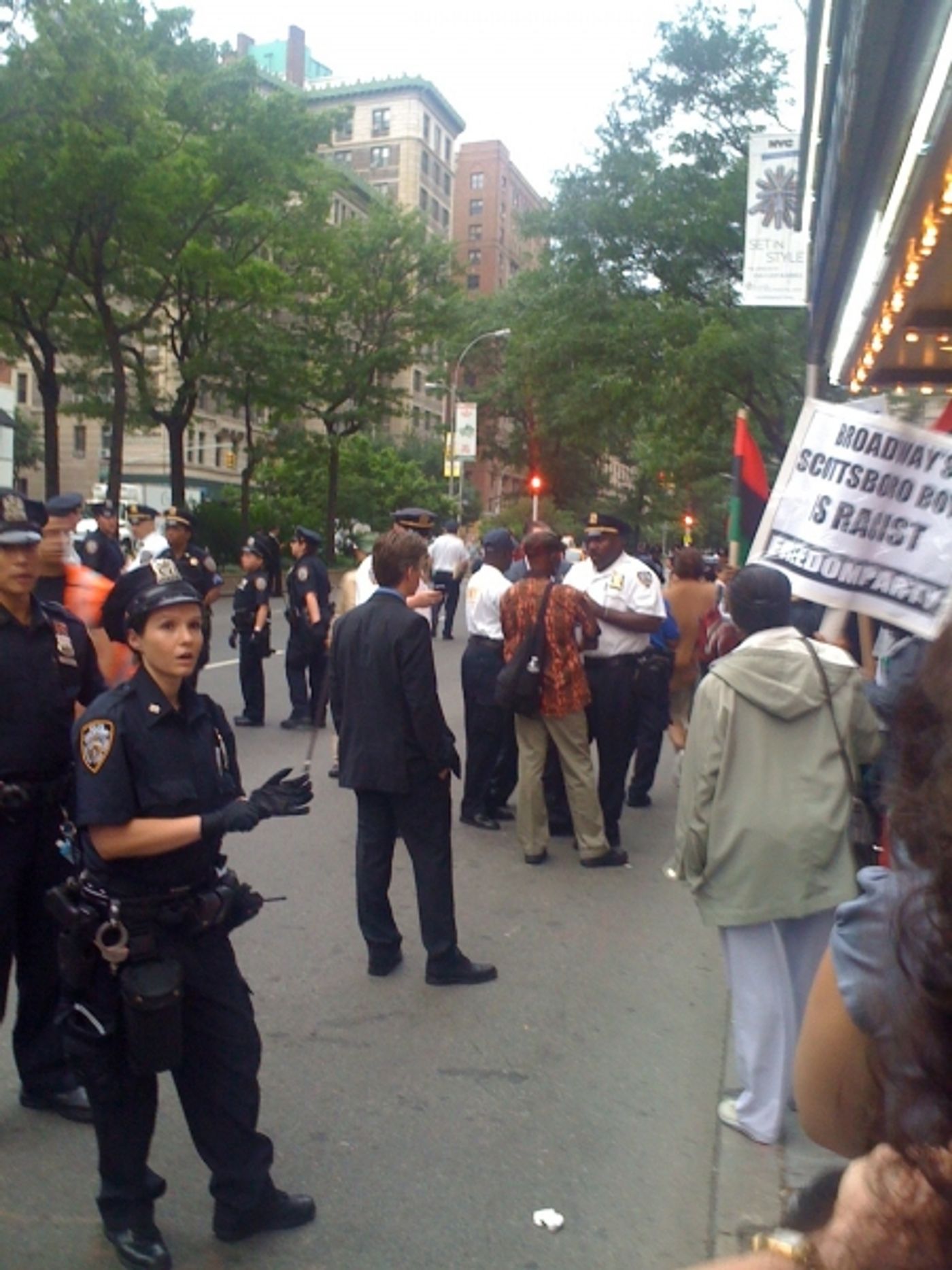 Photo Coverage: SCOTTSBORO BOYS Protesters Crash the Tonys  Image
