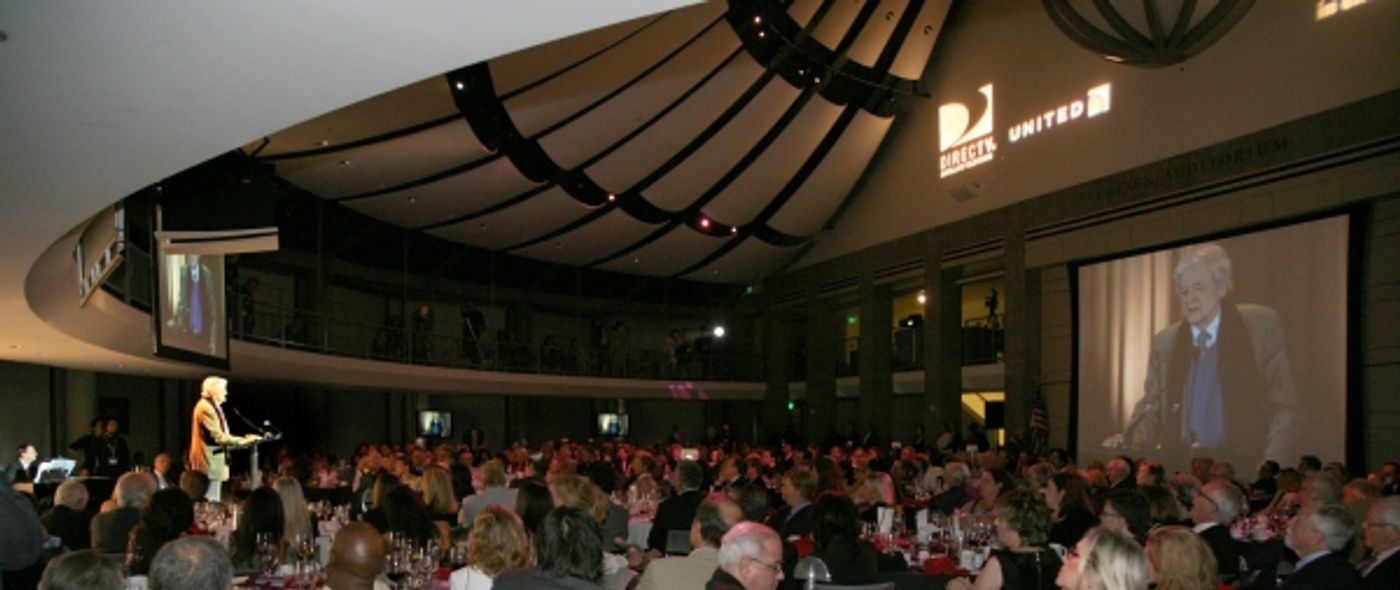 Photo Flash: Sean Penn, Hal Holbrook, et al. Celebrate Tonys on West Coast  Image