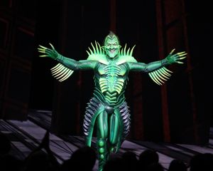 Patrick Page during the ''Spider-Man Turn off the Dark'' Opening Night Curtain Call i Photo