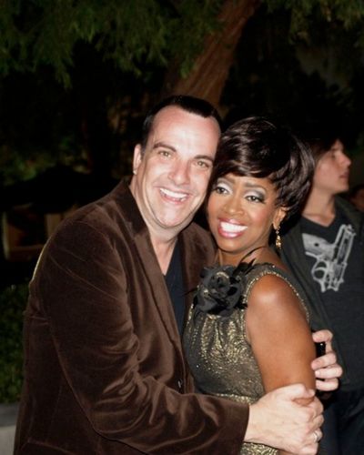 Byron Batista, Jennifer Leigh Warren
 Photo