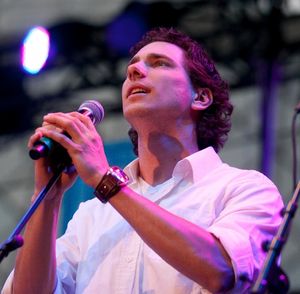 Jonathan Winsby Photo