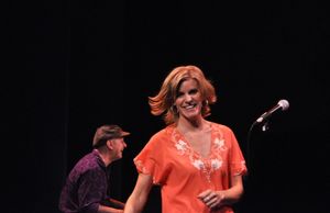 Jenn Colella Photo