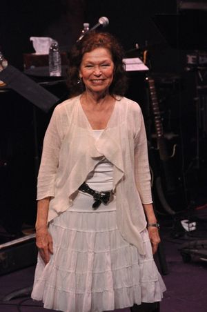 Gretchen Cryer Photo