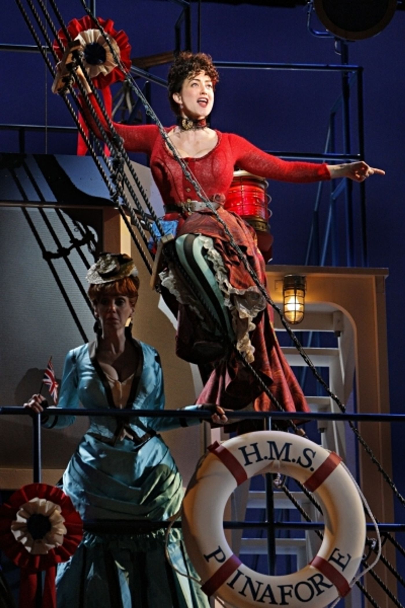Photo Flash: Guthrie Theatre's H.M.S PINAFORE  Image