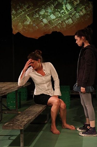 Elizabeth Rich (Carol) and Reyna de Courcy (Jade) Photo