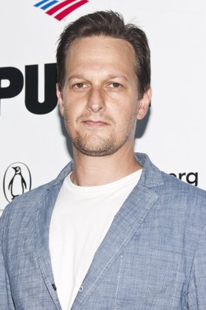 Josh Charles Photo