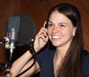Sutton Foster during the Ghostlight Records Original Cast Recording of The Roundabout Theatre Company's Tony Award Winning Production of 'Anything Goes' in New York City. @ BroadwayWorld Sutton Foster during the Ghostlight Records Original Cast Recording of The Roundabout Photo